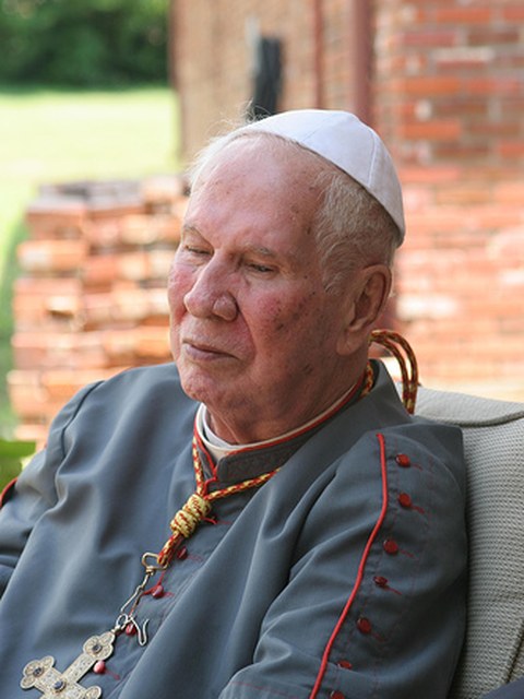 Dom Luis Fernando Castillo Mendès